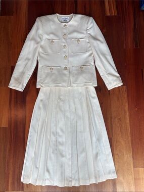 Vintage wool skirt set